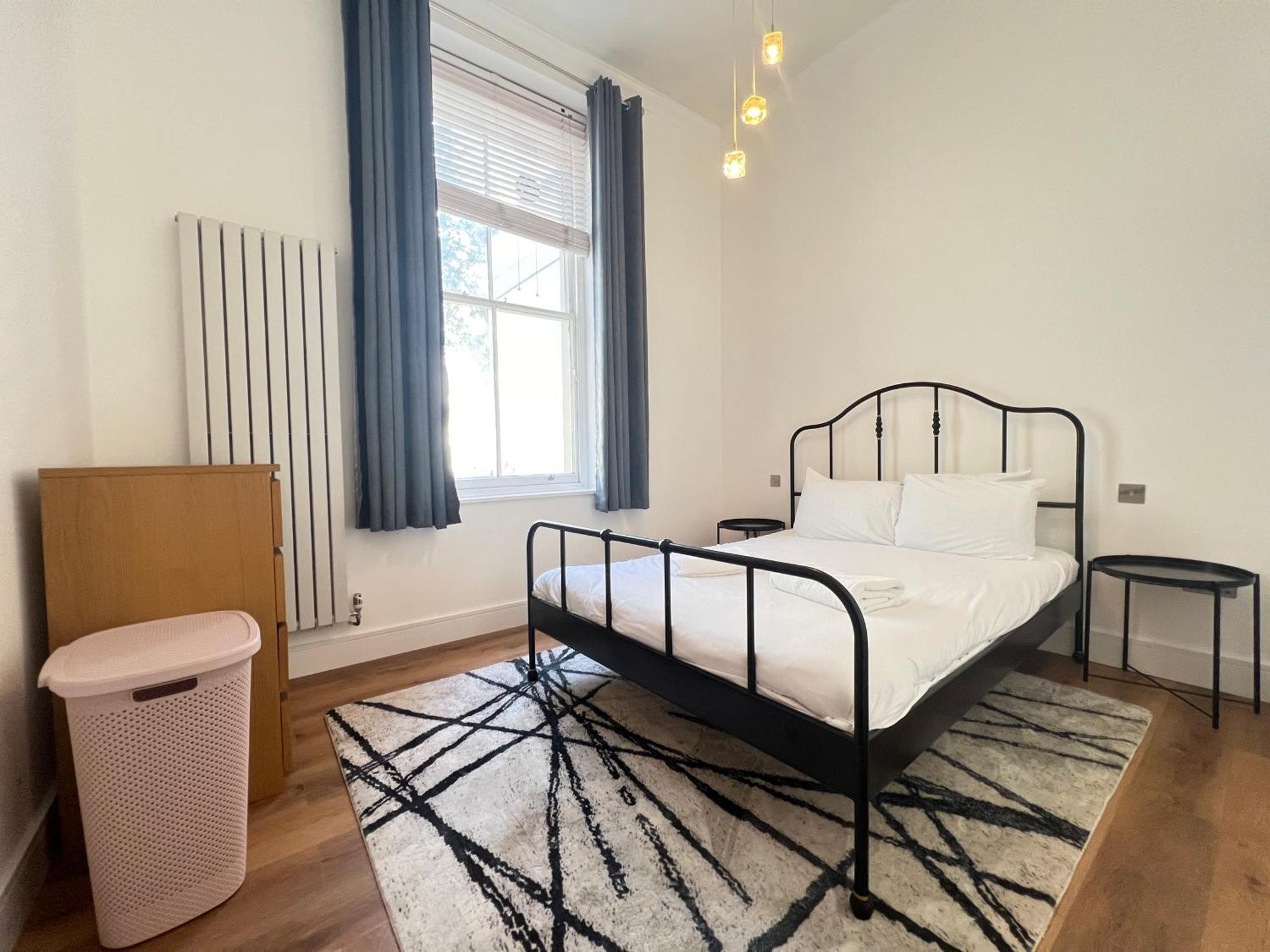 3.5 High Ceilings - Centrally Located Лондон Экстерьер фото